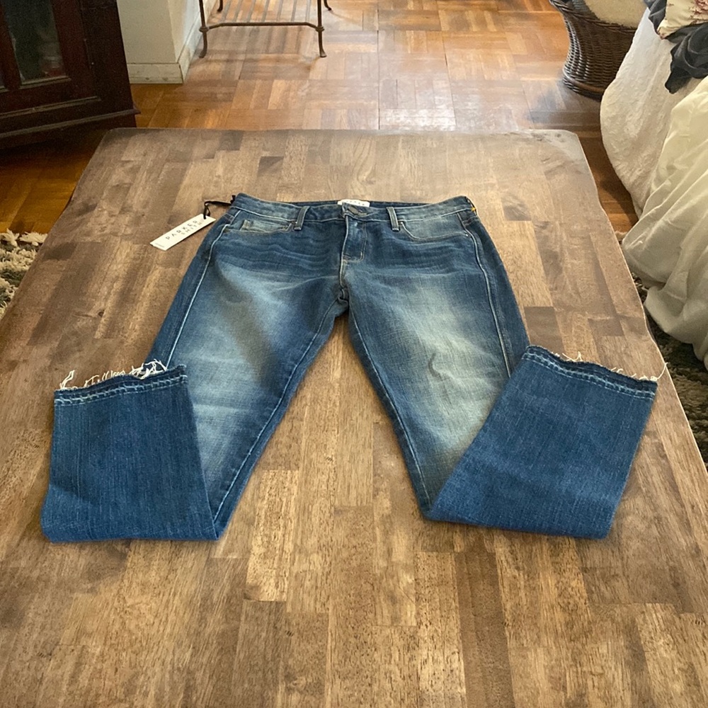 NWT Parker Smith fabulous distressed jeans. So great and classy. - Picture 2 of 15